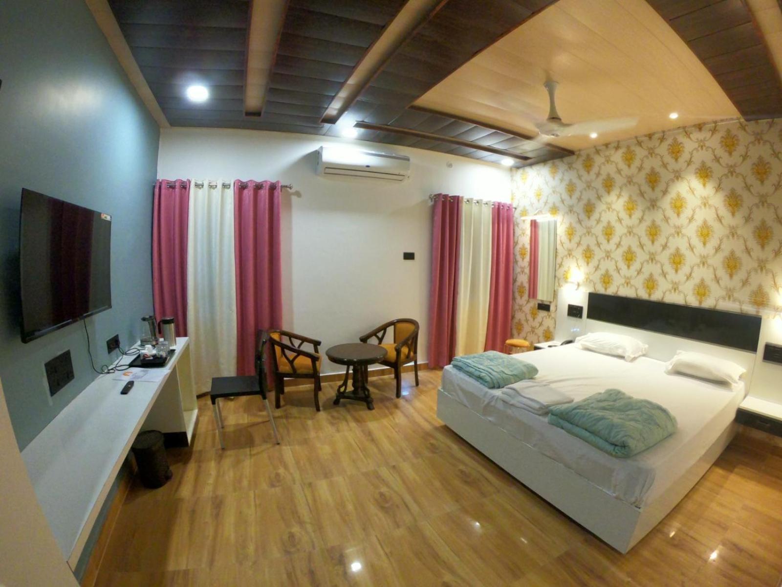 Hotel Buddha Park, Paharia, Varanasi Esterno foto